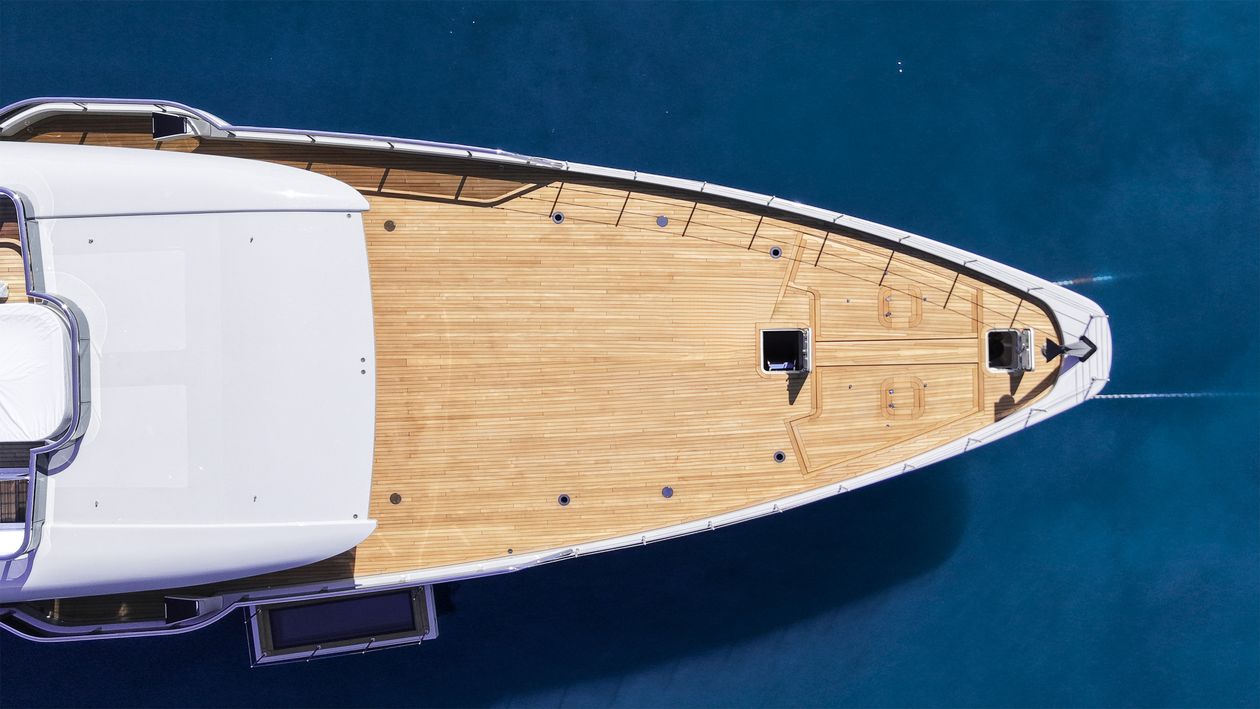 Yacht insurance UAE Dubai - luxury yacht and charter vessel coverage